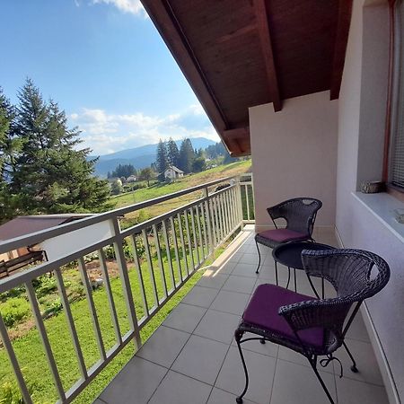 Apartmani Exit Pale Exteriör bild